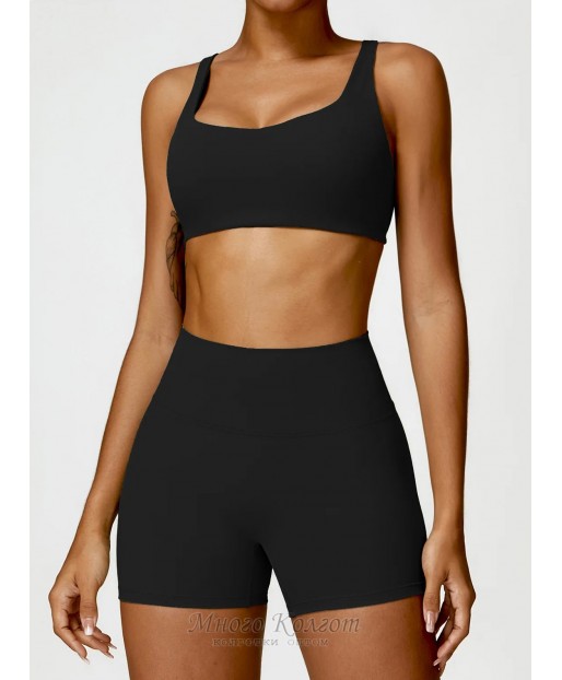 Жіночий спортивний комплект Shorts Push-up + Top model 128